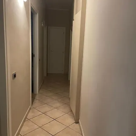 La Piccola Flo شقة تيرني